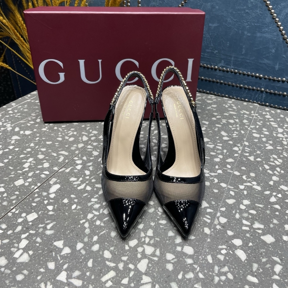 Gucci Signoria slingback pump